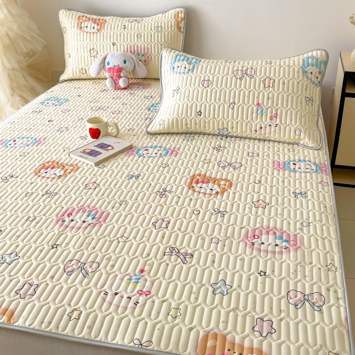 91家纺网 家纺一手货源 找家纺 沐慕 2026新款小清新凉感丝乳胶凉席三件套 糖果甜梦园