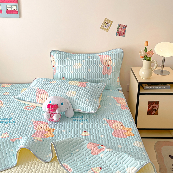 91家纺网 家纺一手货源 找家纺 沐慕 2026新款小清新凉感丝乳胶凉席三件套 天使星星人