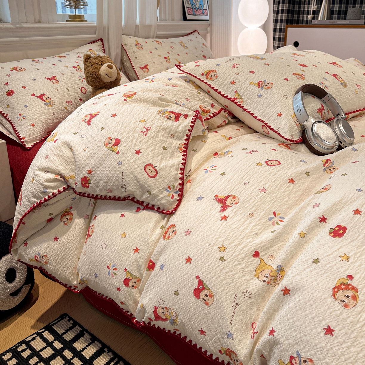 91家纺网 家纺一手货源 找家纺 瑞禾家纺（原阿亮） 2026新款云感泡芙棉小清新印花贝壳边四件套 蛋糕星人