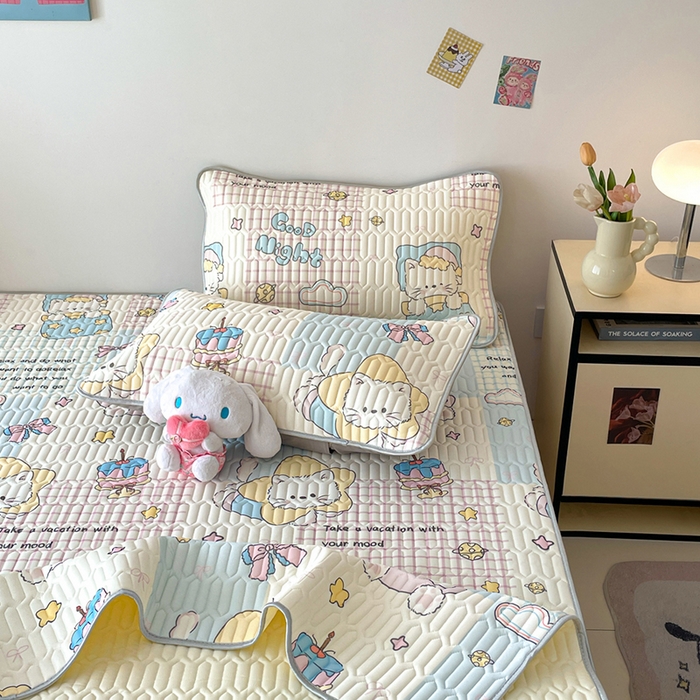 91家纺网 家纺一手货源 找家纺 沐慕 2026新款小清新凉感丝乳胶凉席三件套 晚安拼格猫