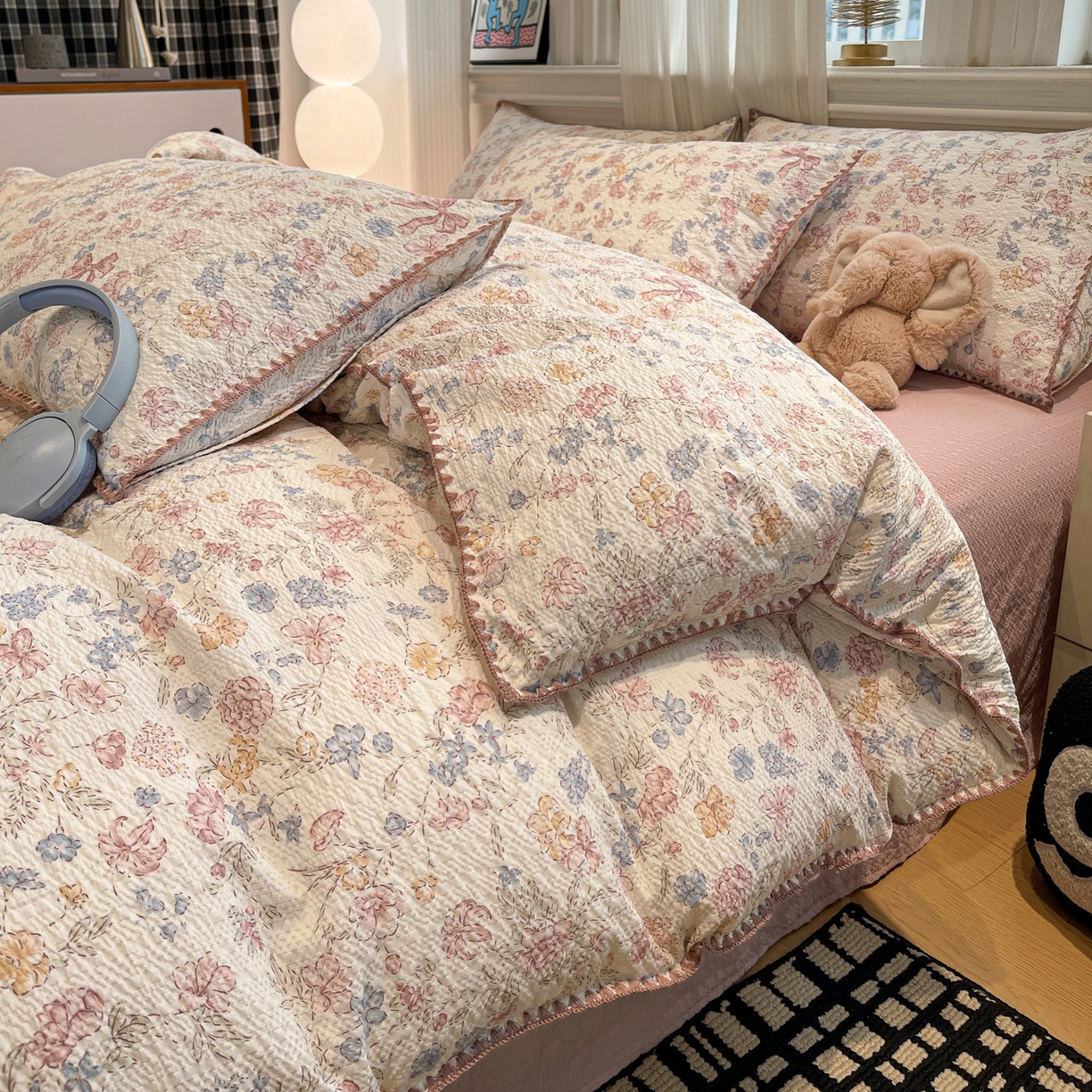 91家纺网 家纺一手货源 找家纺 瑞禾家纺（原阿亮） 2026新款云感泡芙棉小清新印花贝壳边四件套 诗意柔