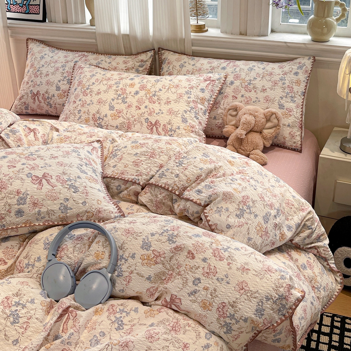 91家纺网 家纺一手货源 找家纺 瑞禾家纺（原阿亮） 2026新款云感泡芙棉小清新印花贝壳边四件套 诗意柔