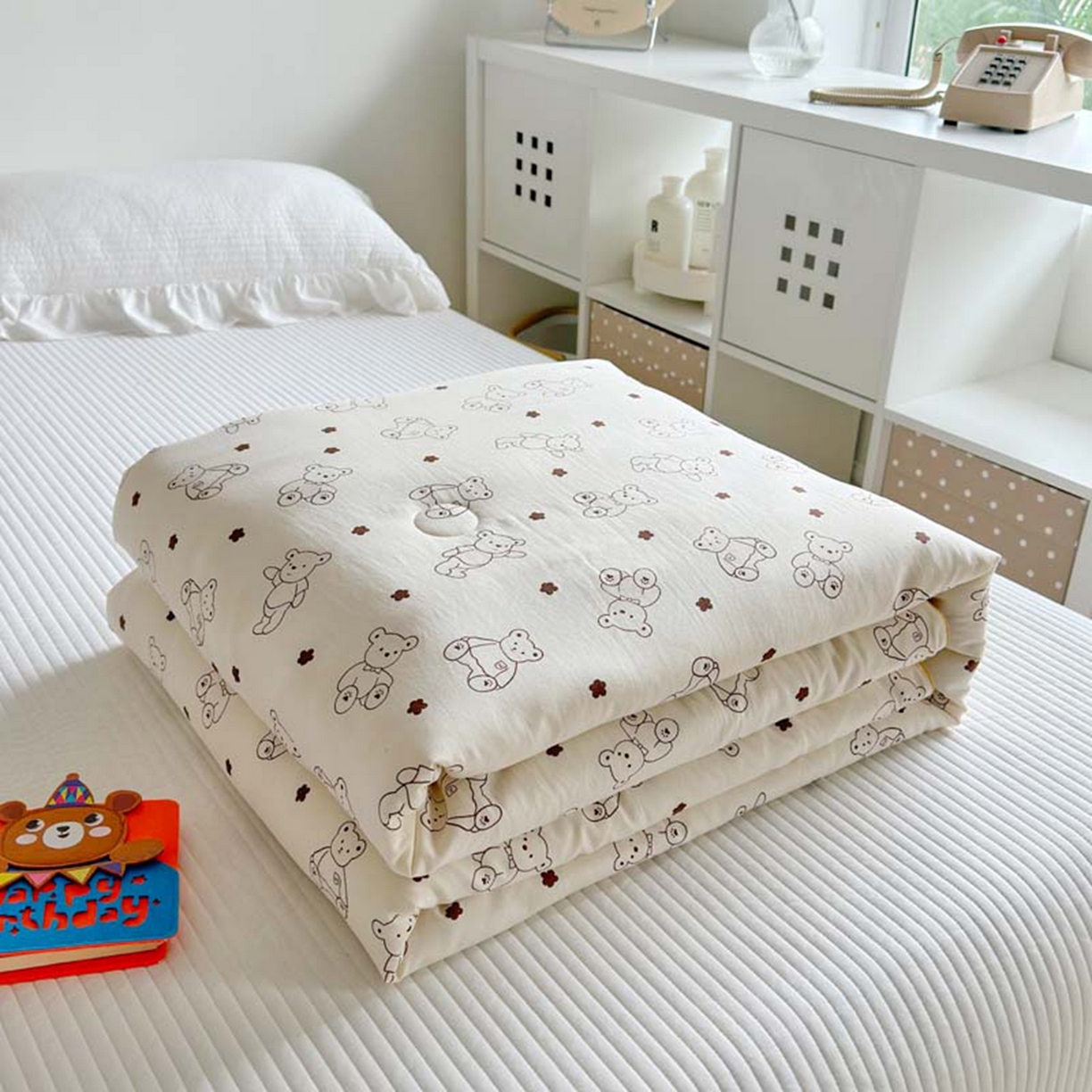 91家纺网 家纺一手货源 找家纺 赛琳 2026新款小清新大豆纤维豆豆被春秋被儿童夏凉被空调被 小熊院长