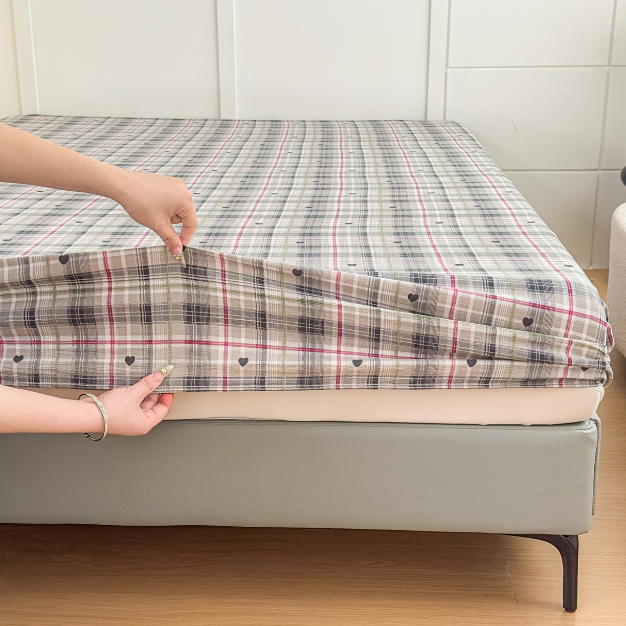 91家纺网 家纺一手货源 找家纺 优雅星家纺 2026春夏新款a类泡芙双层纱床笠印花卡通全包围床垫保护套单床笠 床笠单件 心律