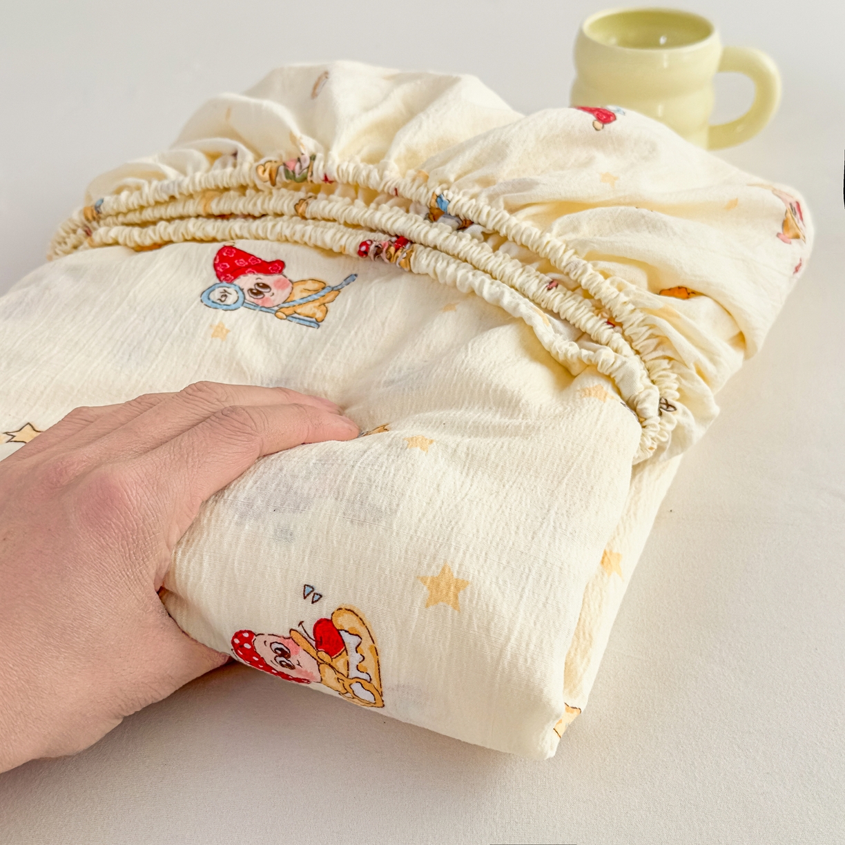 91家纺网 家纺一手货源 找家纺 优雅星家纺 2026春夏新款a类泡芙双层纱床笠印花卡通全包围床垫保护套单床笠 床笠单件 星星人