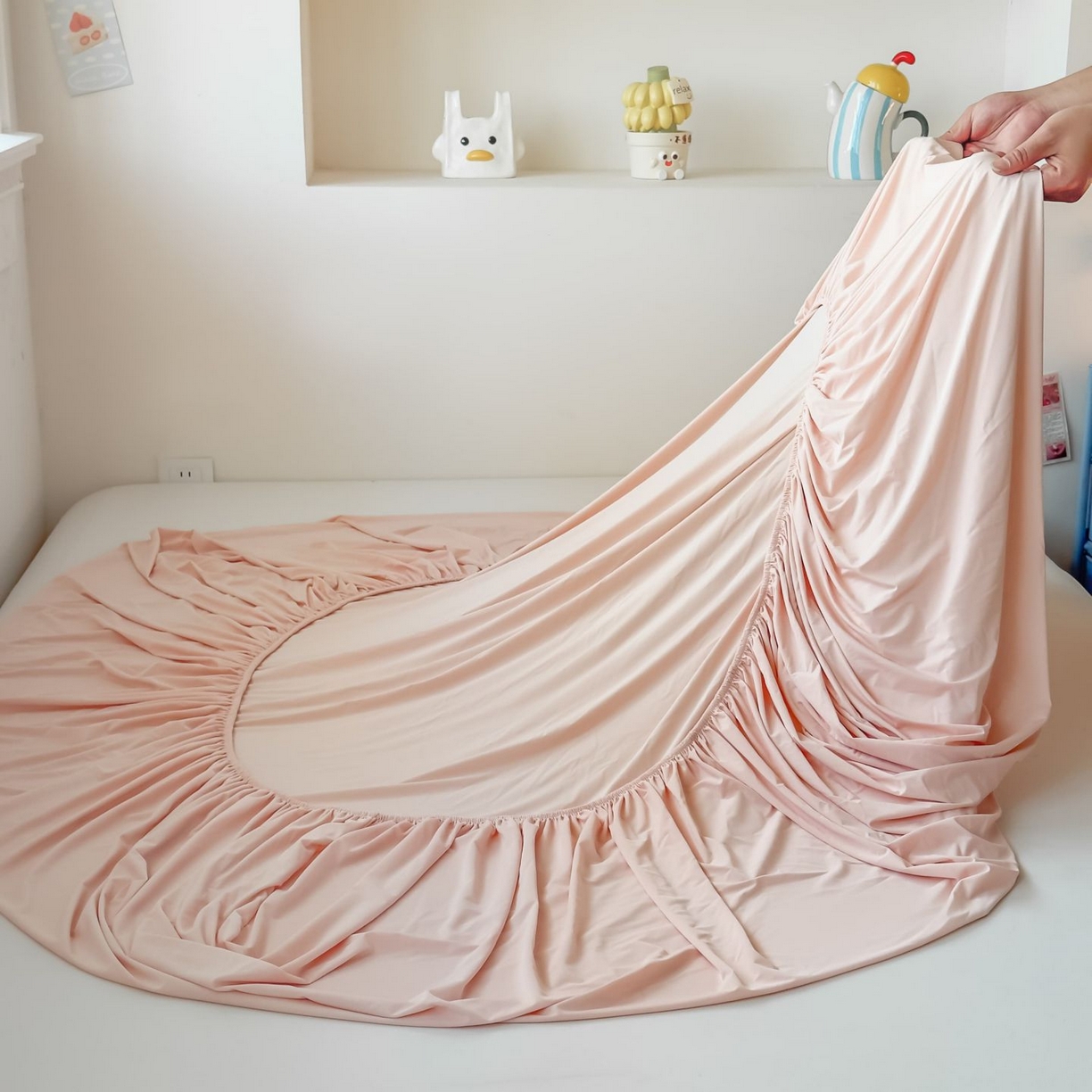 91家纺网 家纺一手货源 找家纺 大吉 2026新款纯色锦氨系列单床笠 荔枝粉