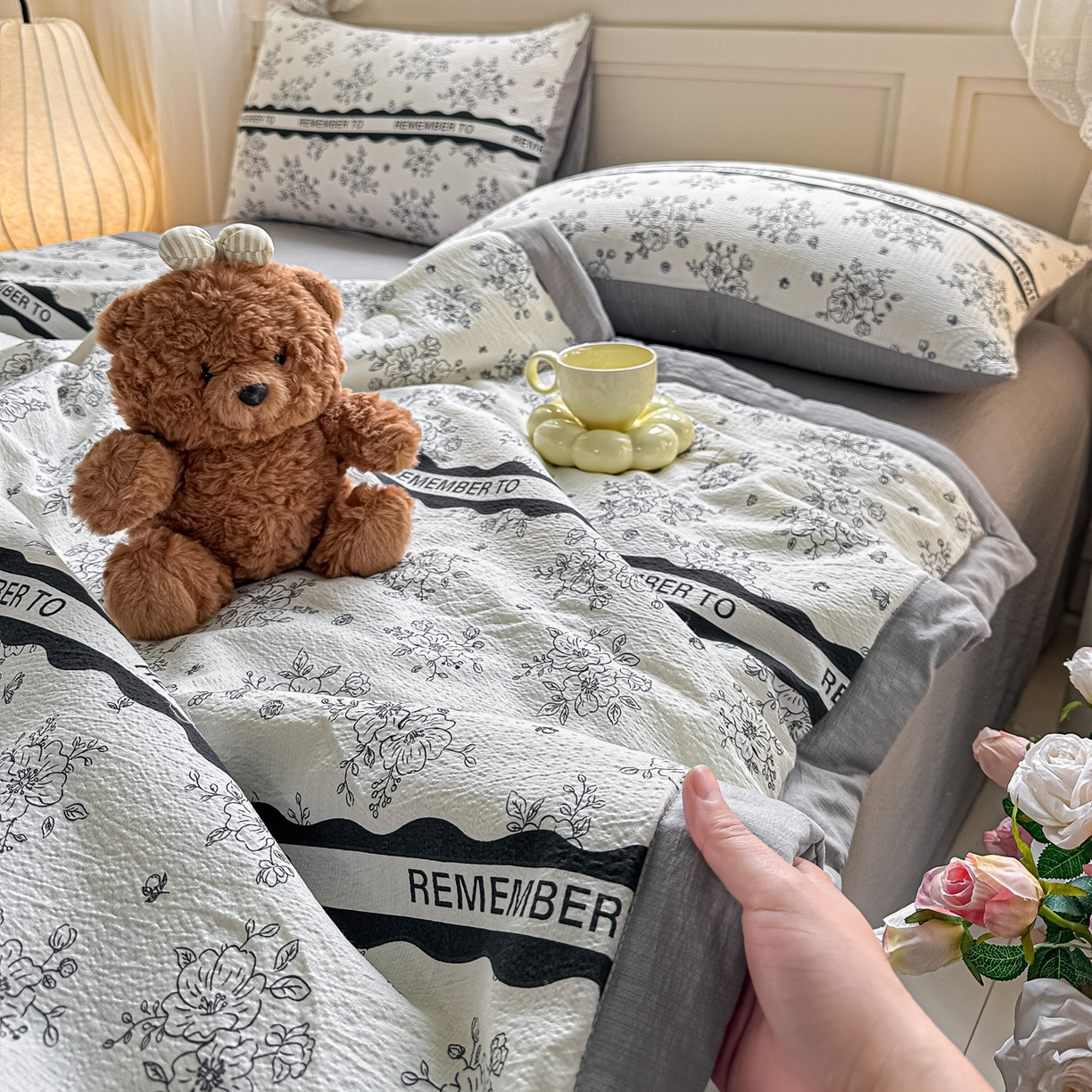 91家纺网 家纺一手货源 找家纺 晓时候 2026新款皱皱纱大豆夏被夏凉被空调被 墨染春枝