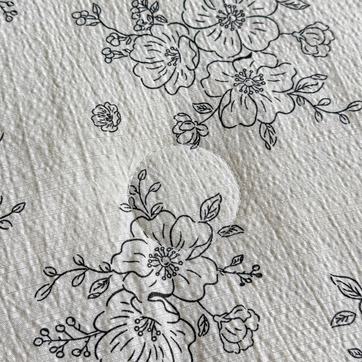 91家纺网 家纺一手货源 找家纺 晓时候 2026新款皱皱纱大豆夏被夏凉被空调被 墨染春枝