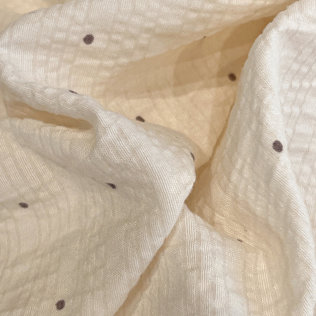 91家纺网 家纺一手货源 找家纺 瑞禾家纺（原阿亮） 2026新款云感泡芙棉小清新印花贝壳边四件套 樱桃波点