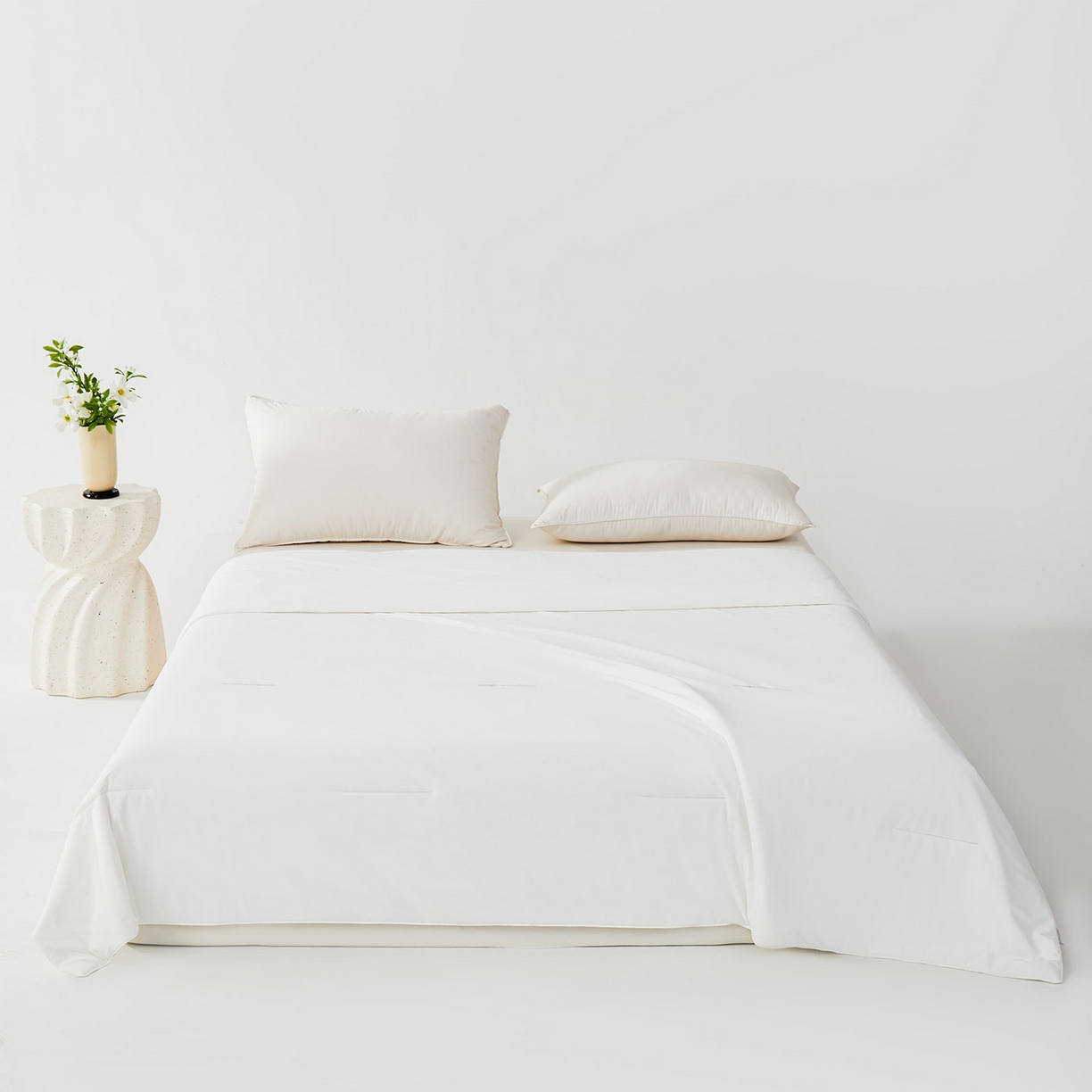 91家纺网 家纺一手货源 找家纺 大吉 2026新款纯色锦氨系列夏被被子被芯 本白