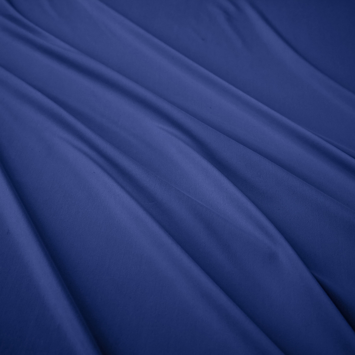 91家纺网 家纺一手货源 找家纺 大吉 2026新款纯色锦氨系列夏被被子被芯 深蓝+浅蓝