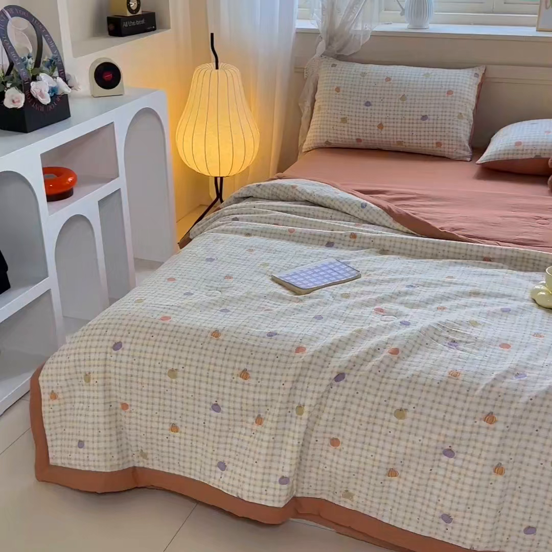 91家纺网 家纺一手货源 找家纺 晓时候 2026新款皱皱纱大豆夏被夏凉被空调被 南瓜小格