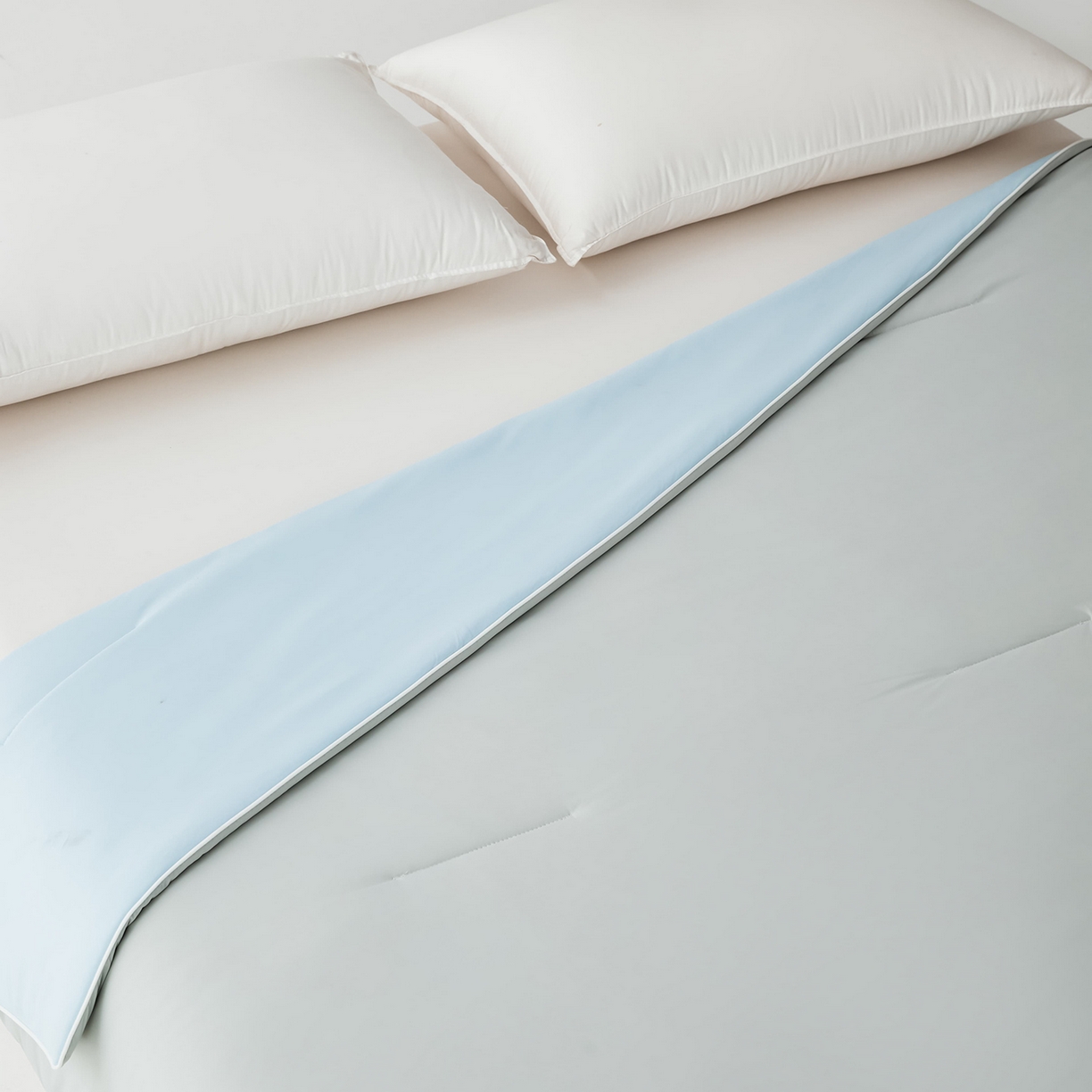 91家纺网 家纺一手货源 找家纺 大吉 2026新款纯色锦氨系列夏被被子被芯 灰+浅蓝