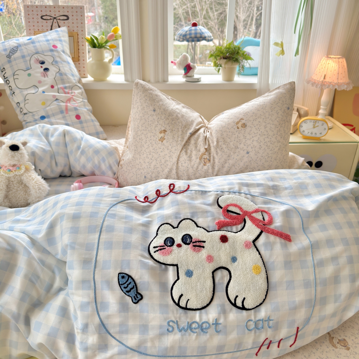 91家纺网 家纺一手货源 找家纺 乐童家纺 2026新款13370全棉纯棉毛巾绣呆萌系列四件套第二波 大眼萌猫