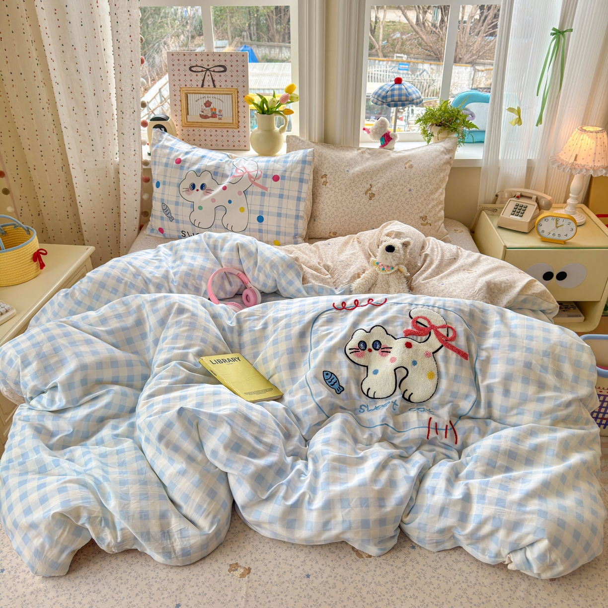 91家纺网 家纺一手货源 找家纺 乐童家纺 2026新款13370全棉纯棉毛巾绣呆萌系列四件套第二波 大眼萌猫