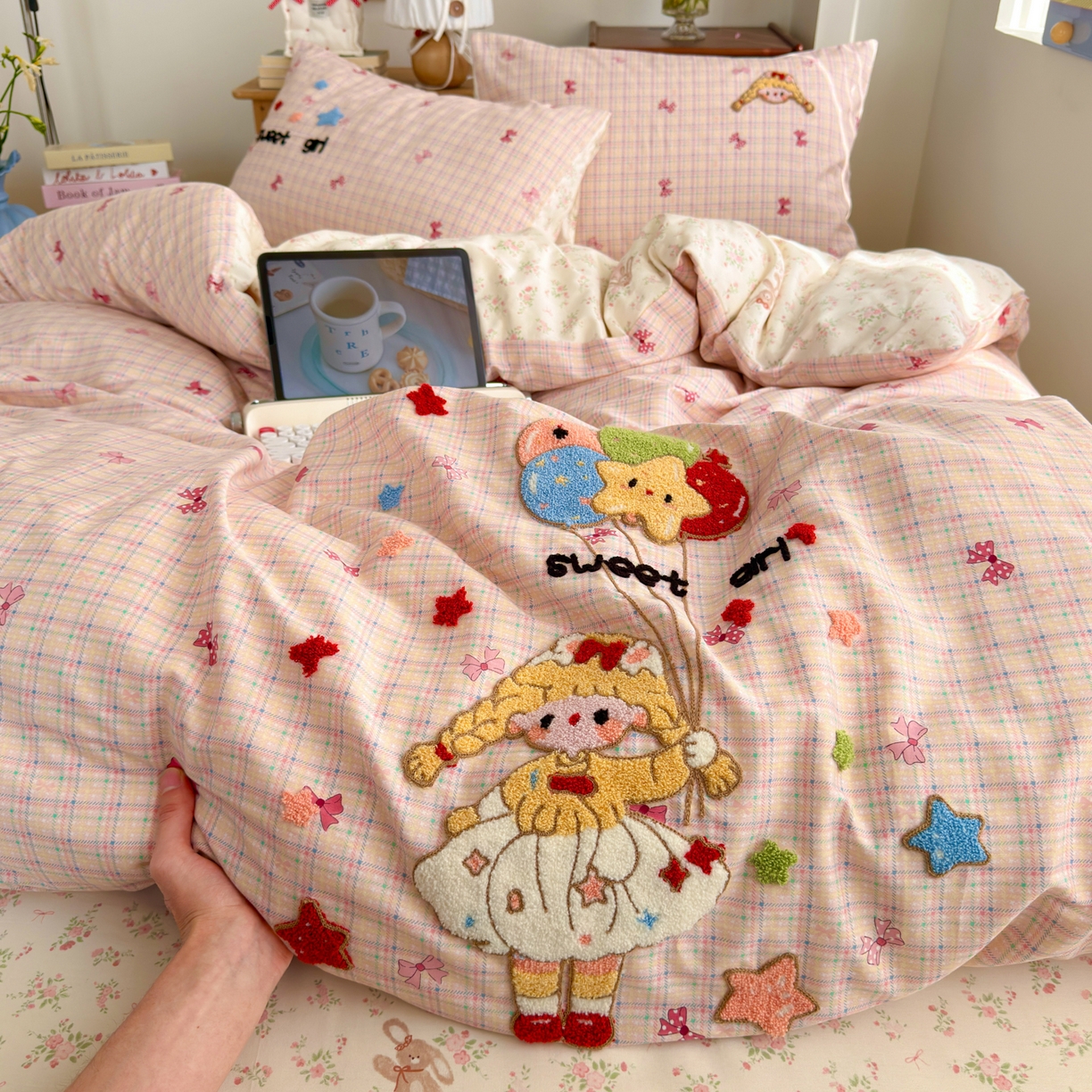 乐童家纺 2026新款13370全棉纯棉毛巾绣呆萌系列四件套第二波 气球女孩