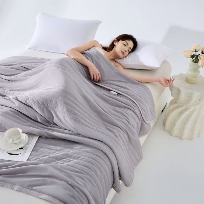 91家纺网 家纺一手货源 找家纺 （总）天之悦家纺 2026跨境外贸可机洗水洗A类夏被冰淇淋凉感丝空调被子被芯夏凉被