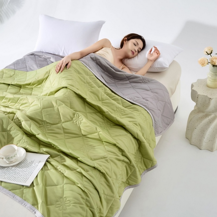 91家纺网 家纺一手货源 找家纺 （总）天之悦家纺 2026跨境外贸可机洗水洗A类夏被冰淇淋凉感丝空调被子被芯夏凉被