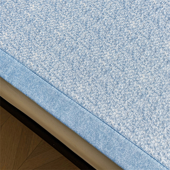 91家纺网 家纺一手货源 找家纺 慕木家纺 2026新款高端复合三明治PE乙纶提花610克冰豆豆凉席欧洛菲系列（提供买家秀） 欧洛菲-蓝床席款