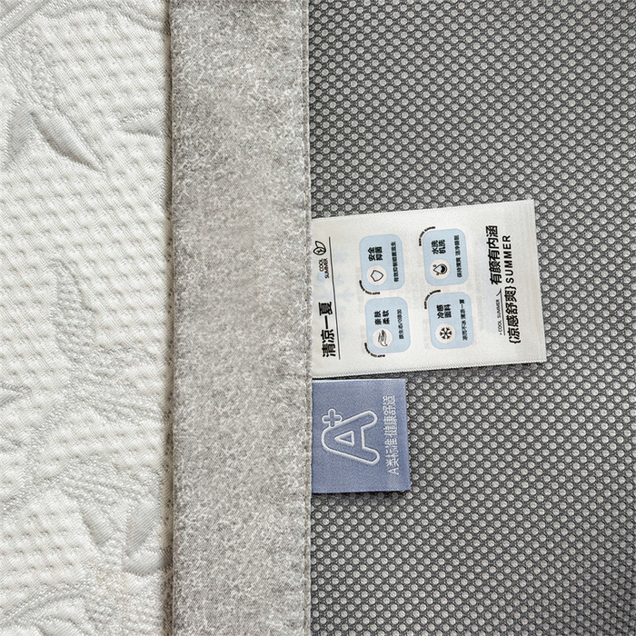 91家纺网 家纺一手货源 找家纺 慕木家纺 2026新款高端复合三明治PE乙纶提花610克冰豆豆凉席欧洛菲系列（提供买家秀） 欧洛菲-灰床席款