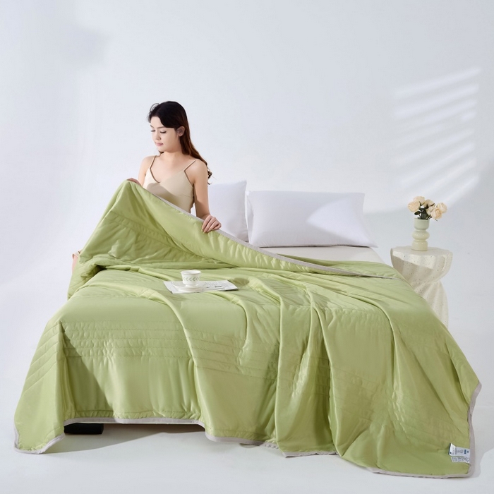 91家纺网 家纺一手货源 找家纺 天之悦家纺 2026跨境外贸可机洗水洗A类夏被冰淇淋凉感丝空调被子被芯夏凉被 果绿（条纹款）