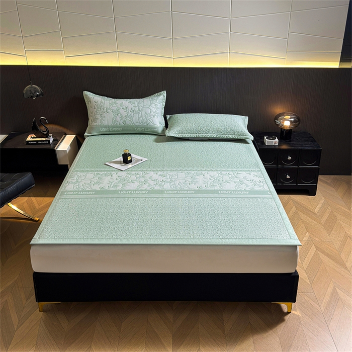 91家纺网 家纺一手货源 找家纺 慕木家纺 2026新款高端复合三明治PE乙纶提花610克冰豆豆凉席欧洛菲系列（提供买家秀） 欧洛菲-绿床席款