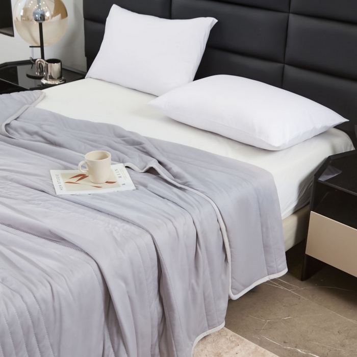 91家纺网 家纺一手货源 找家纺 天之悦家纺 2026跨境外贸可机洗水洗A类夏被冰淇淋凉感丝空调被子被芯夏凉被 浅灰（条纹款）