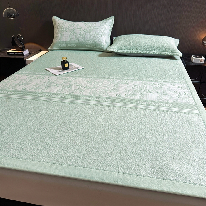 91家纺网 家纺一手货源 找家纺 慕木家纺 2026新款高端复合三明治PE乙纶提花610克冰豆豆凉席欧洛菲系列（提供买家秀） 欧洛菲-绿床席款