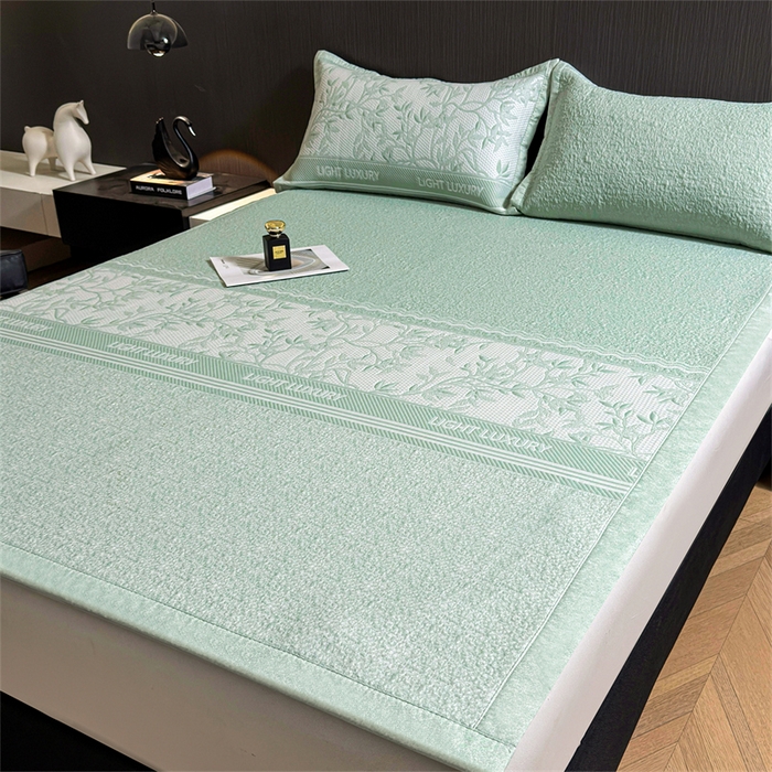 91家纺网 家纺一手货源 找家纺 慕木家纺 2026新款高端复合三明治PE乙纶提花610克冰豆豆凉席欧洛菲系列（提供买家秀） 欧洛菲-绿床席款