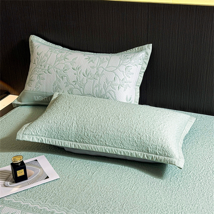 91家纺网 家纺一手货源 找家纺 慕木家纺 2026新款高端复合三明治PE乙纶提花610克冰豆豆凉席欧洛菲系列（提供买家秀） 欧洛菲-绿床席款