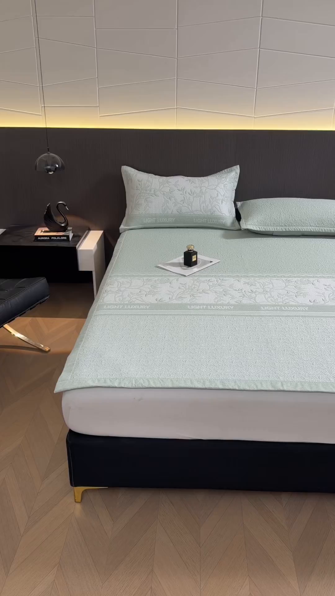 91家纺网 家纺一手货源 找家纺 慕木家纺 2026新款高端复合三明治PE乙纶提花610克冰豆豆凉席欧洛菲系列（提供买家秀） 欧洛菲-绿床席款