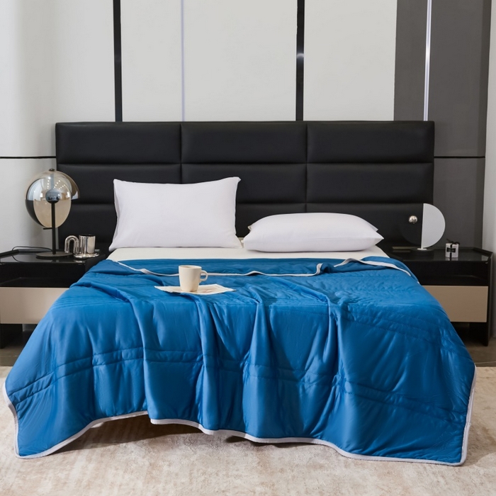 91家纺网 家纺一手货源 找家纺 天之悦家纺 2026跨境外贸可机洗水洗A类夏被冰淇淋凉感丝空调被子被芯夏凉被 深空蓝（条纹款）