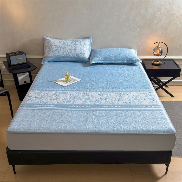 91家纺网 家纺一手货源 找家纺 慕木家纺 2026新款高端复合三明治PE乙纶提花610克冰豆豆凉席欧洛菲系列（提供买家秀） 欧洛菲-蓝床笠款