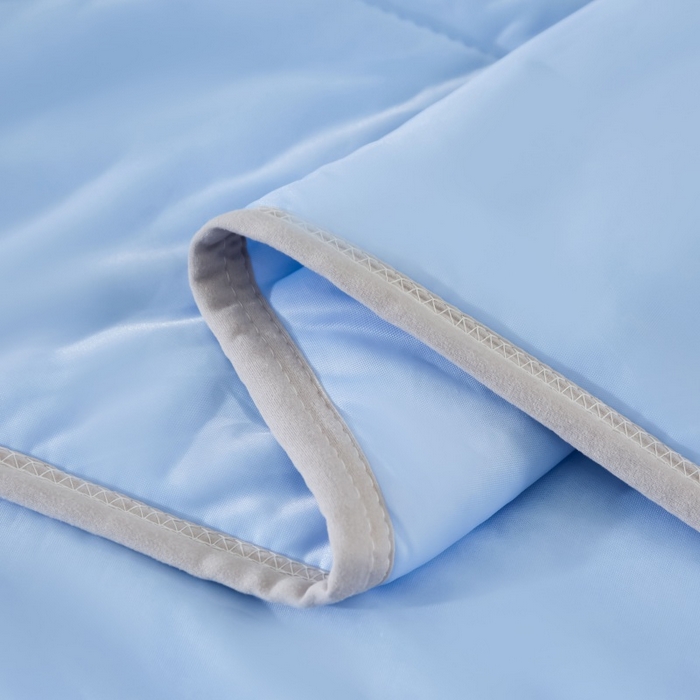 91家纺网 家纺一手货源 找家纺 天之悦家纺 2026跨境外贸可机洗水洗A类夏被冰淇淋凉感丝空调被子被芯夏凉被 云天蓝（条纹款）