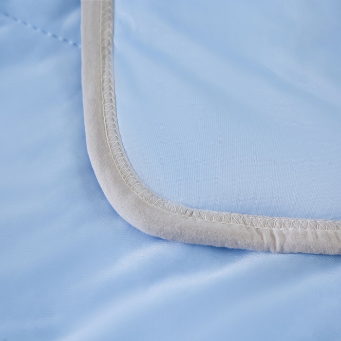 91家纺网 家纺一手货源 找家纺 天之悦家纺 2026跨境外贸可机洗水洗A类夏被冰淇淋凉感丝空调被子被芯夏凉被 云天蓝（条纹款）