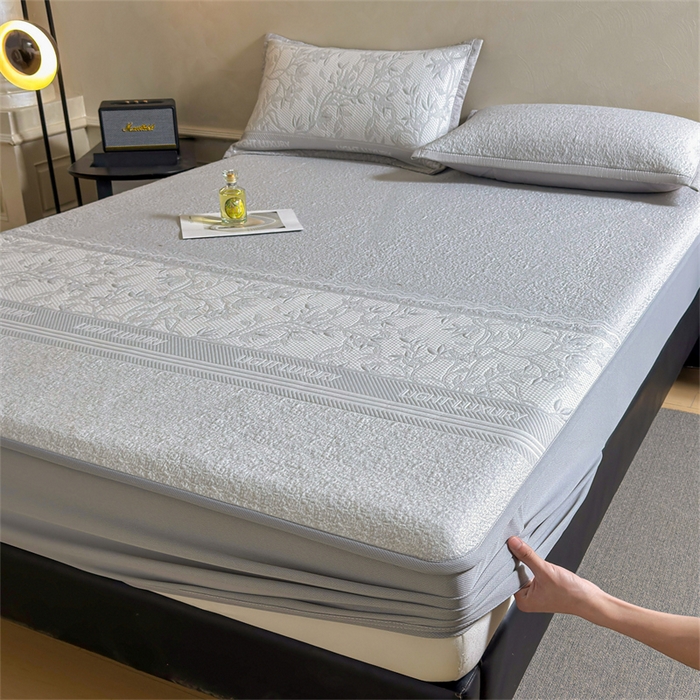 91家纺网 家纺一手货源 找家纺 慕木家纺 2026新款高端复合三明治PE乙纶提花610克冰豆豆凉席欧洛菲系列（提供买家秀） 欧洛菲-灰床笠款