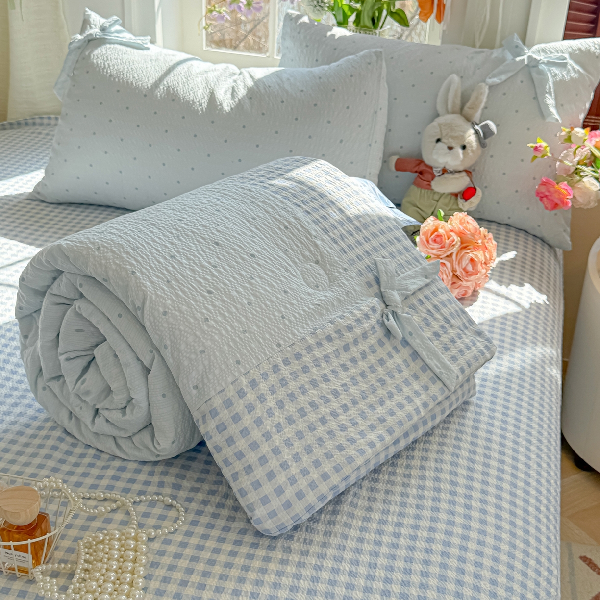 91家纺网 家纺一手货源 找家纺 （总）瑞禾家纺（原阿亮） 2026新款提花泡芙棉拼角蝴蝶结软乎乎的撸猫感单夏被夏被四件套-甜莓气泡