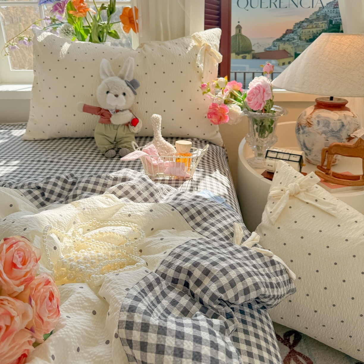 91家纺网 家纺一手货源 找家纺 瑞禾家纺（原阿亮） 2026新款提花泡芙棉拼角蝴蝶结软乎乎的撸猫感单夏被夏被四件套-甜莓气泡 甜莓气泡-奶灰波点