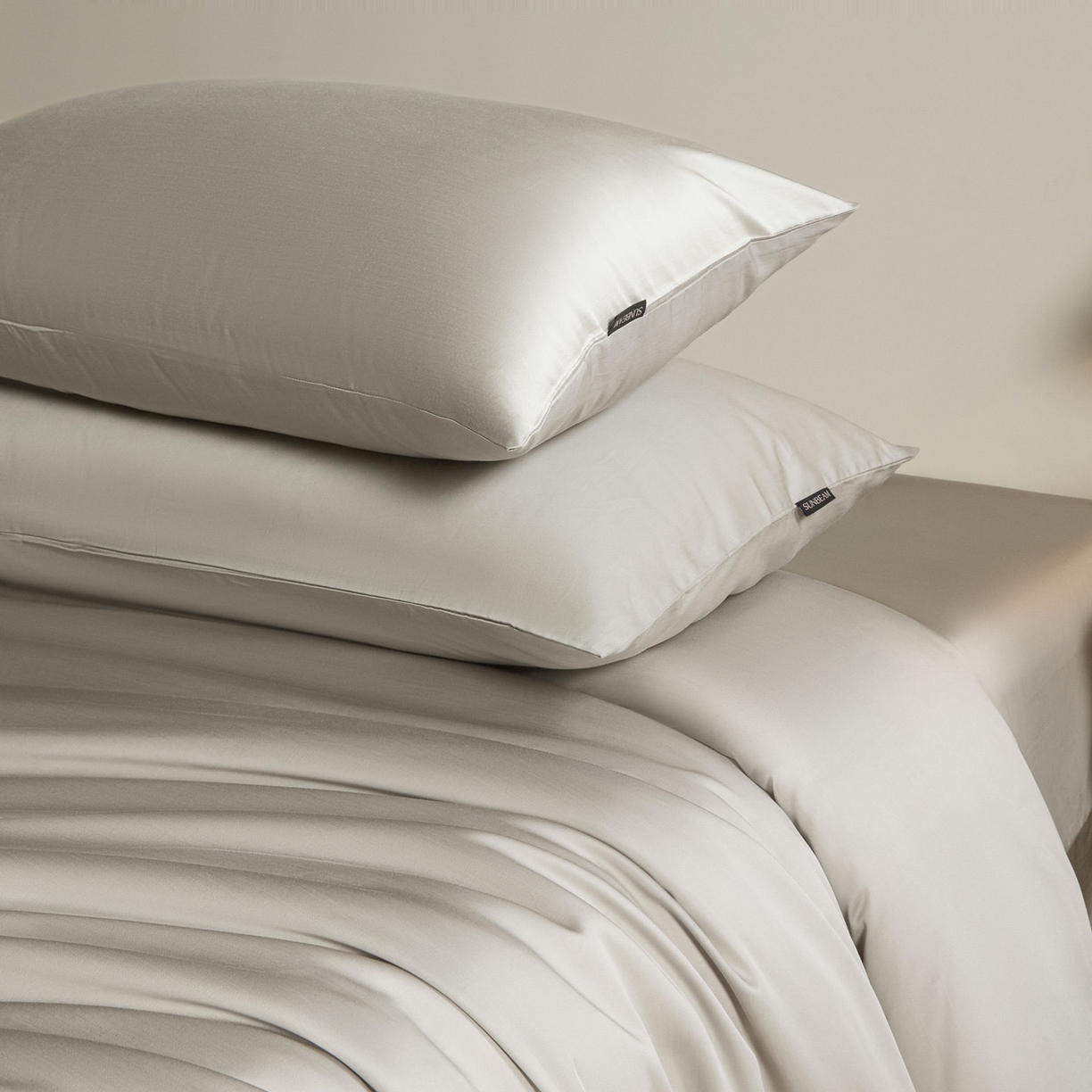 91家纺网 家纺一手货源 找家纺 秀色家纺 2026新款60S进口天丝贡缎新疆长绒棉纯色轻奢四件套 Air-天丝棉-幻影灰