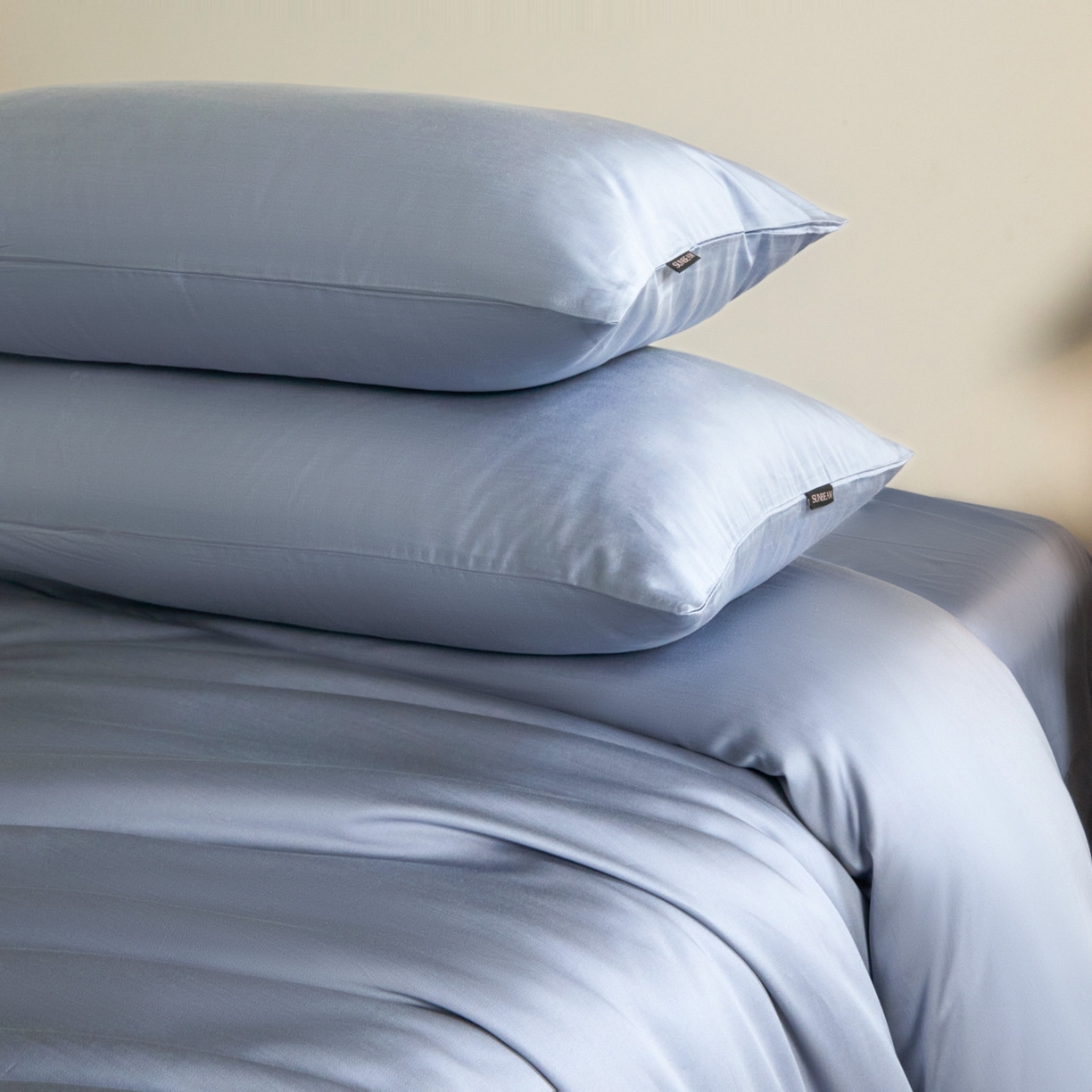 91家纺网 家纺一手货源 找家纺 秀色家纺 2026新款60S进口天丝贡缎新疆长绒棉纯色轻奢四件套 Air-天丝棉-星雾蓝