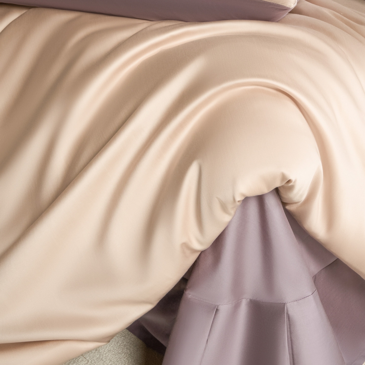 91家纺网 家纺一手货源 找家纺 秀色家纺 2026新款60S进口天丝贡缎新疆长绒棉纯色轻奢四件套 Air-天丝棉-桃灰粉+迷雾紫