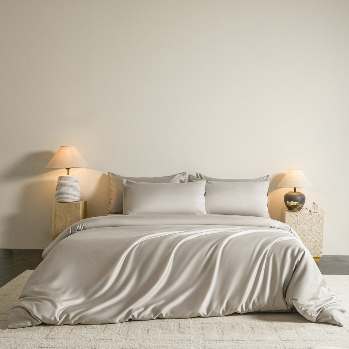 91家纺网 家纺一手货源 找家纺 秀色家纺 2026新款60S进口天丝贡缎新疆长绒棉纯色轻奢四件套 Air-天丝棉-幻影灰