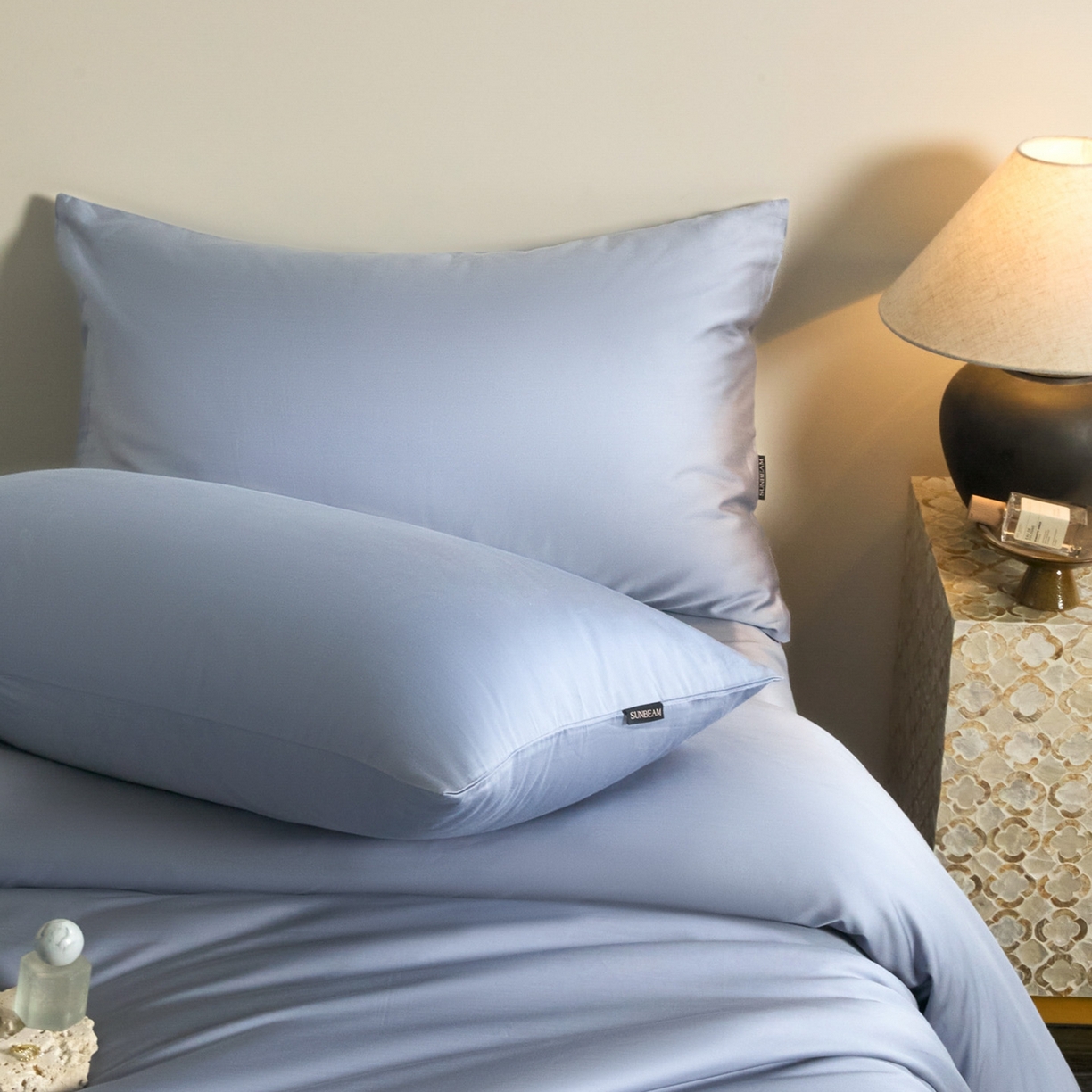 91家纺网 家纺一手货源 找家纺 秀色家纺 2026新款60S进口天丝贡缎新疆长绒棉纯色轻奢四件套 Air-天丝棉-星雾蓝