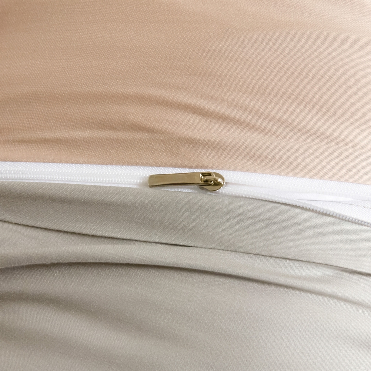 91家纺网 家纺一手货源 找家纺 秀色家纺 2026新款60S进口天丝贡缎新疆长绒棉纯色轻奢四件套 Air-天丝棉-桃灰粉+幻影灰