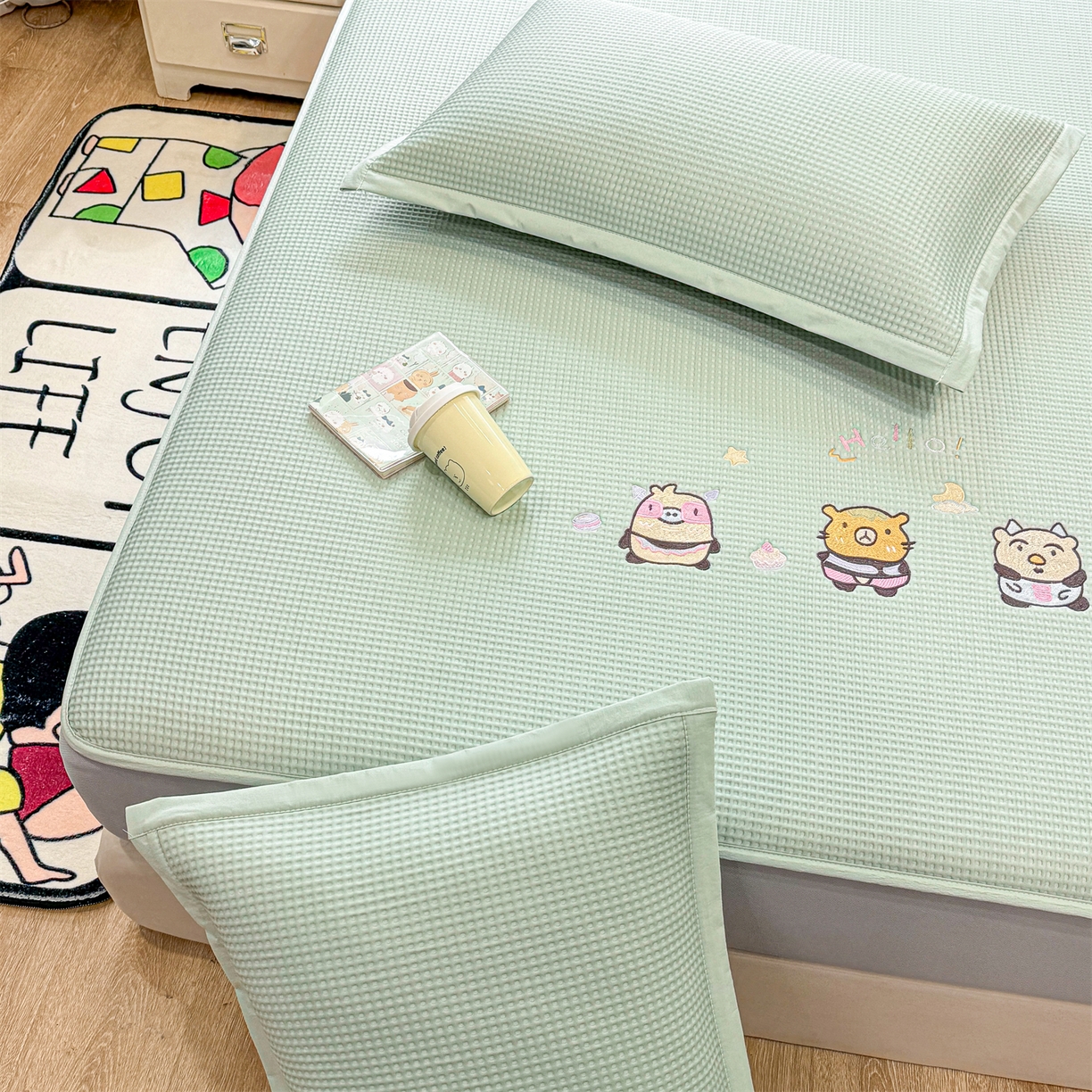 91家纺网 家纺一手货源 找家纺 （总）源舍家纺 2026新款乙纶PE国标凉席华夫格卡通刺绣可机洗凉感值0.23床笠款