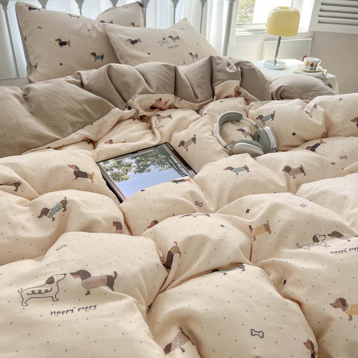 91家纺网 家纺一手货源 找家纺 早晨家纺 2026新款INS博主风卡通A类全棉纯棉双层纱四件套 腊肠狗