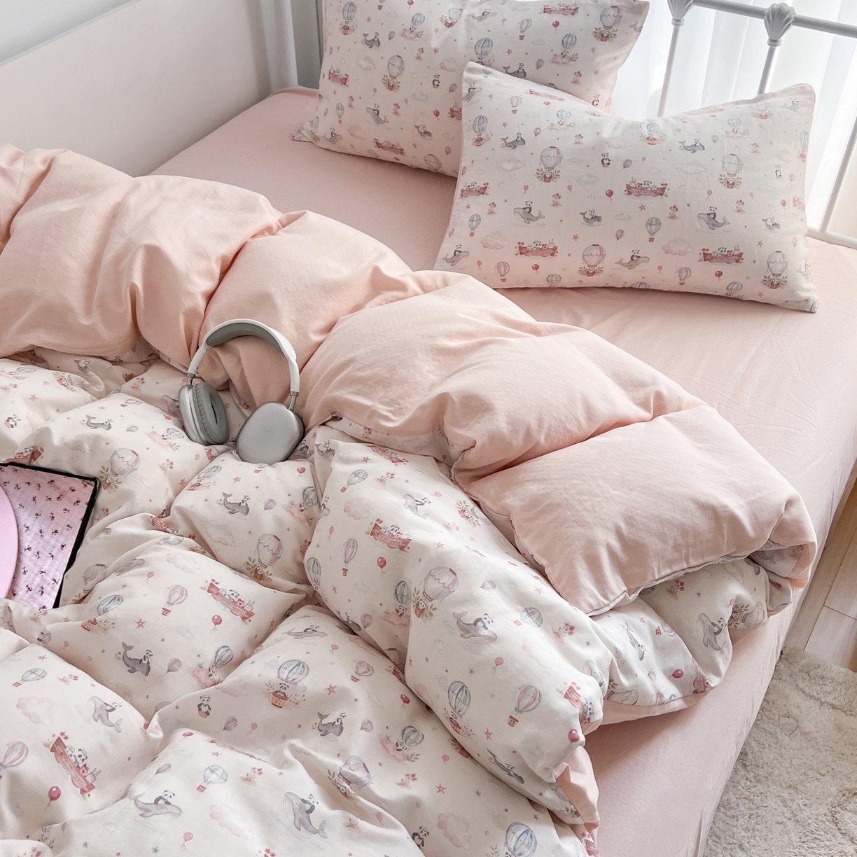 91家纺网 家纺一手货源 找家纺 早晨家纺 2026新款INS博主风卡通A类全棉纯棉双层纱四件套 气球城堡