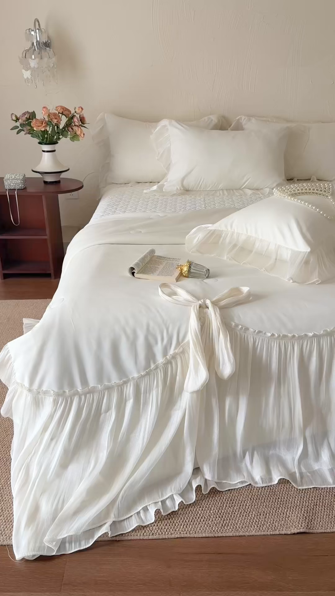 91家纺网 家纺一手货源 找家纺 吾欢心 2026春夏新款高端定制索菲亚夏被四件套空调被床单款床盖款 索菲亚白-夏被四件套