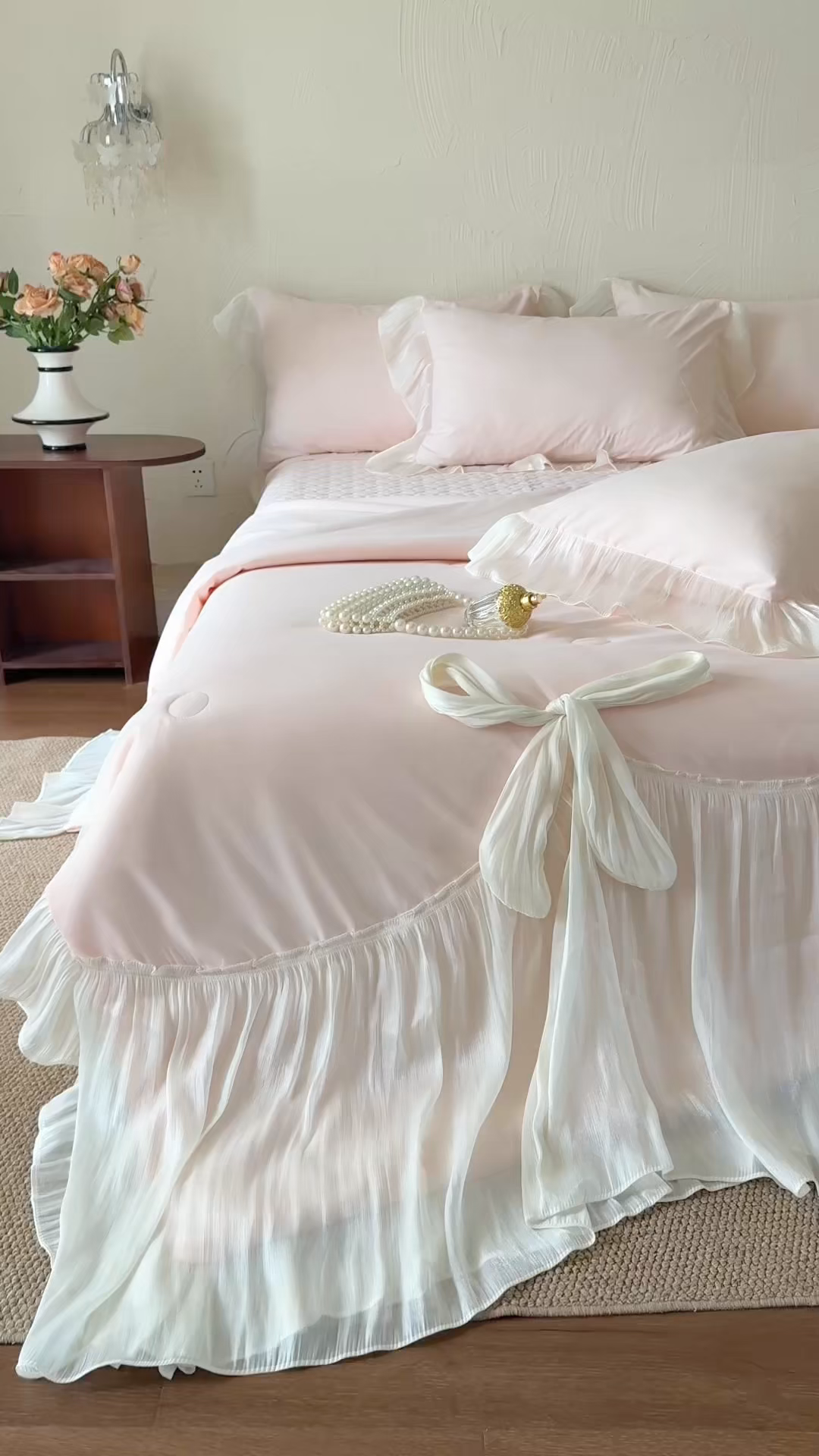 91家纺网 家纺一手货源 找家纺 吾欢心 2026春夏新款高端定制索菲亚夏被四件套空调被床单款床盖款 索菲亚粉-夏被四件套