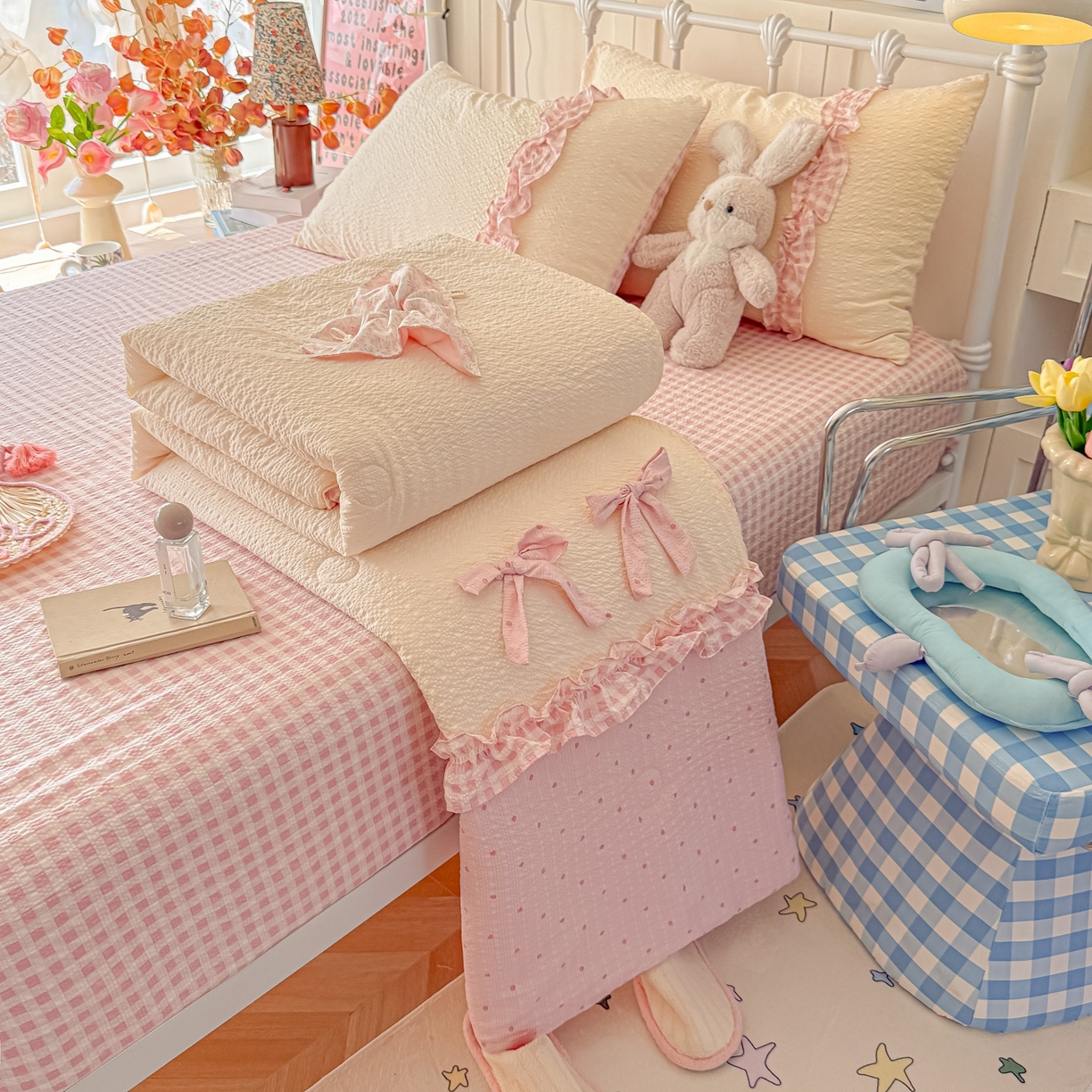 91家纺网 家纺一手货源 找家纺 （总）瑞禾家纺（原阿亮） 2026新款提花泡芙面蝴蝶结花边韩剧女主感单夏被夏被夏凉被空调被四件套-奶油泡芙